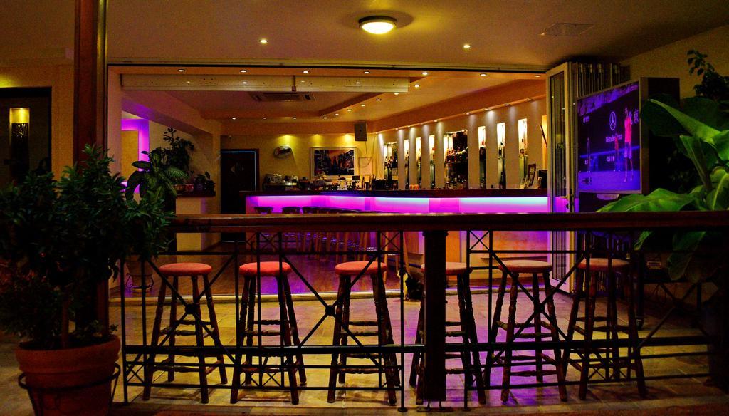 Kalathos Sun Hotel Екстериор снимка